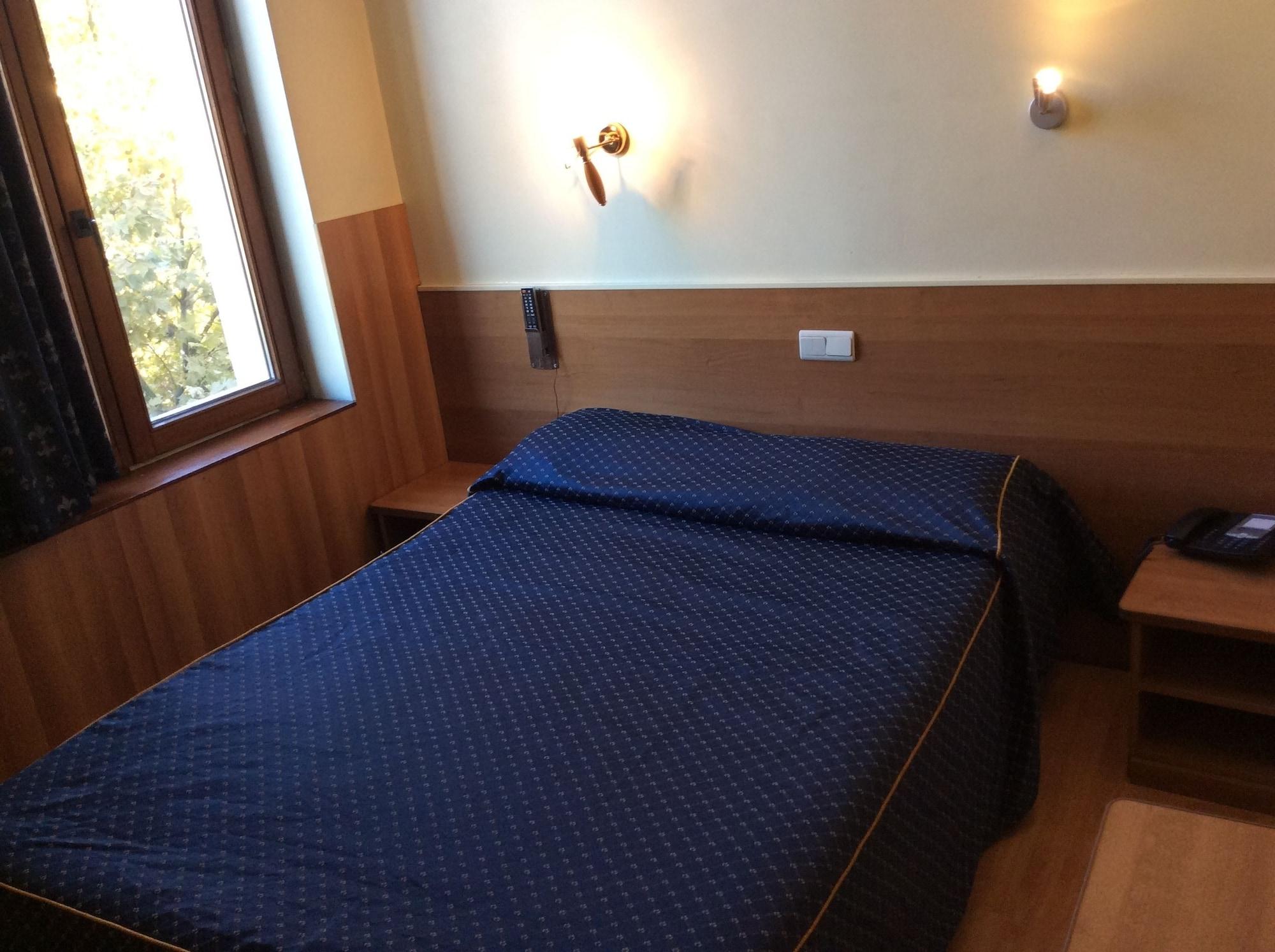 Hotel Aristote Brussel Buitenkant foto