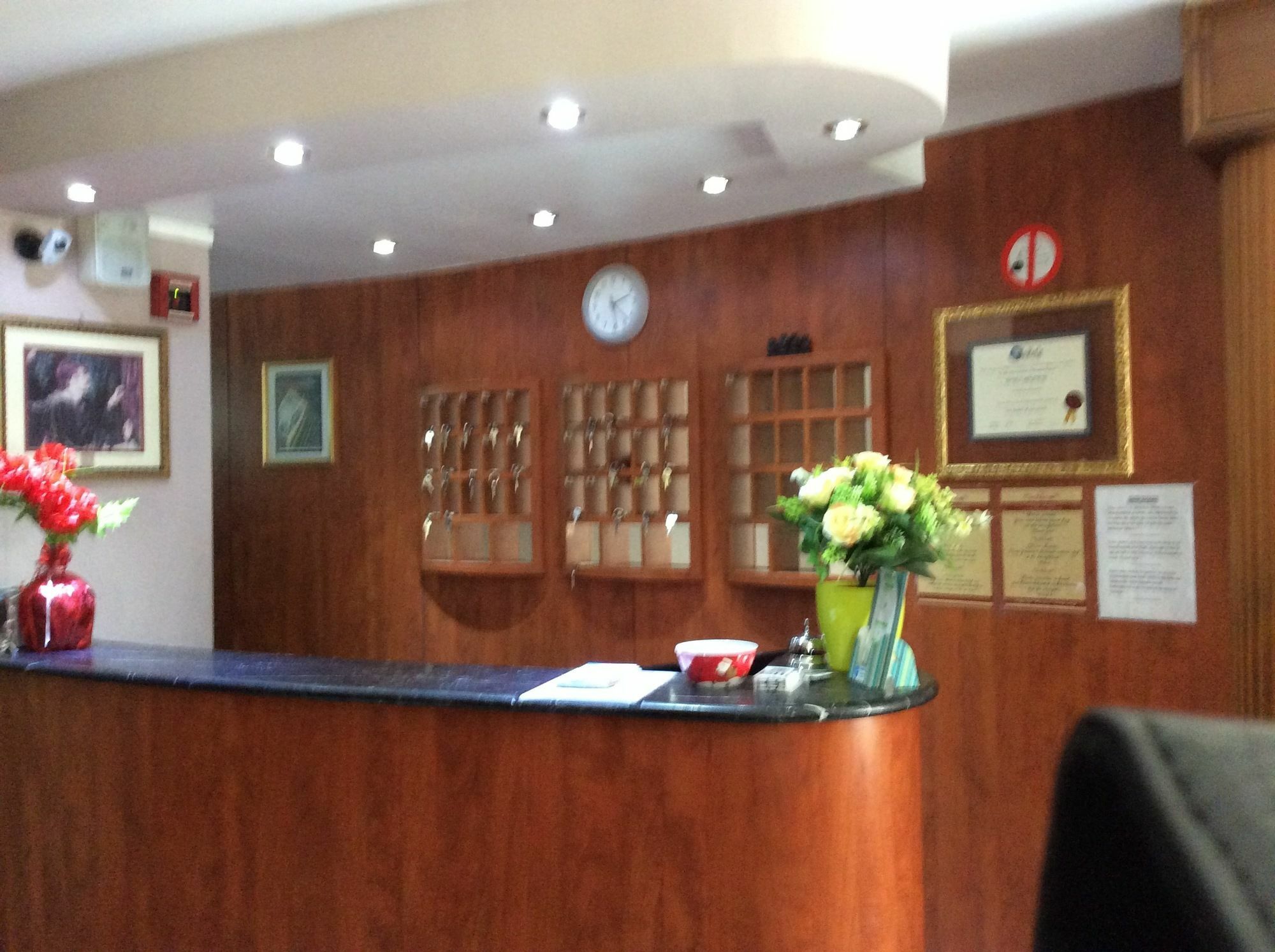 Hotel Aristote Brussel Buitenkant foto